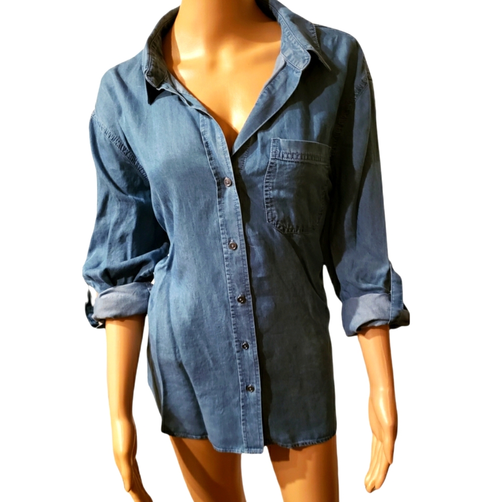 West bound indigo roll sleeve NWT top size XL